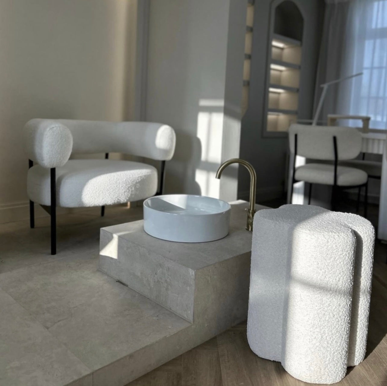 Velvet Armchair Upholstered Accent Chair Modern