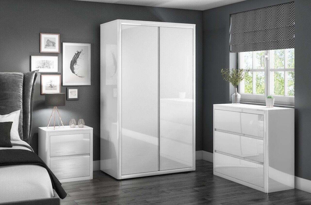 Gloss White Chest of Drawers Wooden