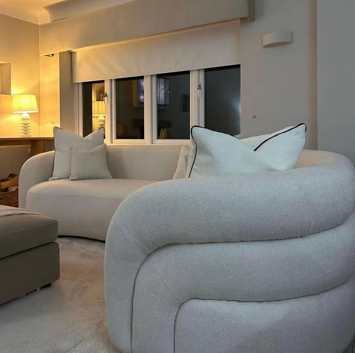 4 Seater Corner Sofa Couch with Scatter Cushions